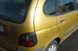 Plage arriere RENAULT SCENIC 1