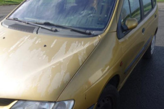 Plage arriere RENAULT SCENIC 1