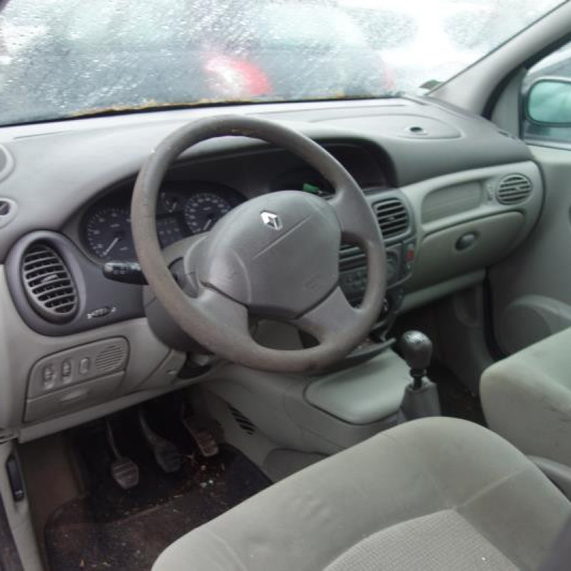 Plage arriere RENAULT SCENIC 1 Photo n°5