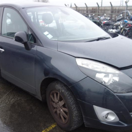 Custode arriere droit RENAULT GRAND SCENIC 3