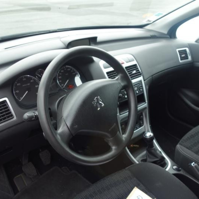 Vitre arriere droit PEUGEOT 307 Photo n°5