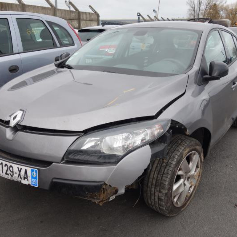 Fermeture de capot RENAULT MEGANE 3 Photo n°4