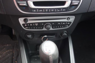 Fermeture de capot RENAULT MEGANE 3