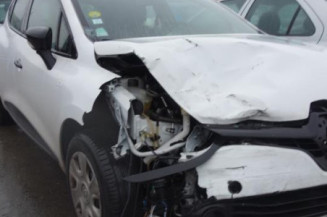 Poignee porte avant droit RENAULT CLIO 4