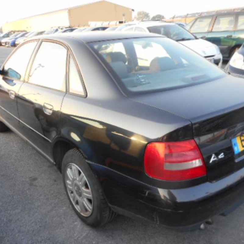 Leve vitre mecanique arriere droit AUDI A4 1 Photo n°4