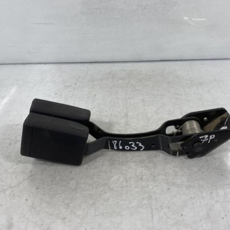 Attache ceinture arriere centrale CITROEN C4 GRAND PICASSO 1 Photo n°2