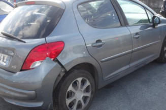 Pompe à carburant PEUGEOT 207