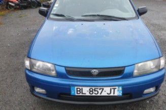 Aile avant droit MAZDA 323 6