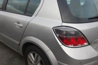 Verin de capot OPEL ASTRA H