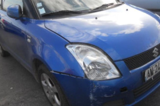 Custode arriere droit SUZUKI SWIFT 3