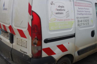 Aile avant droit RENAULT KANGOO 1