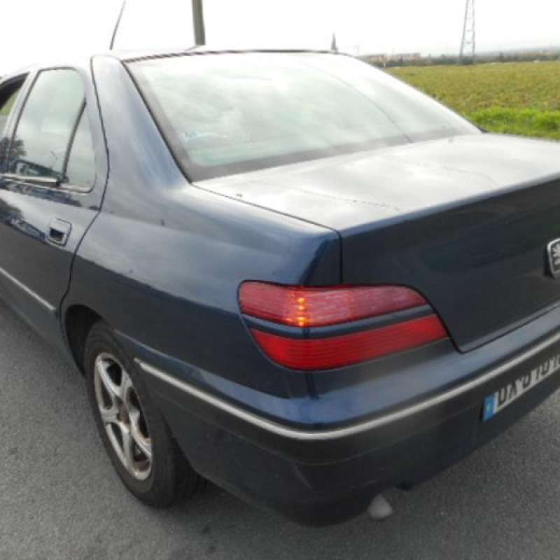 Pare choc arriere PEUGEOT 406 Photo n°6