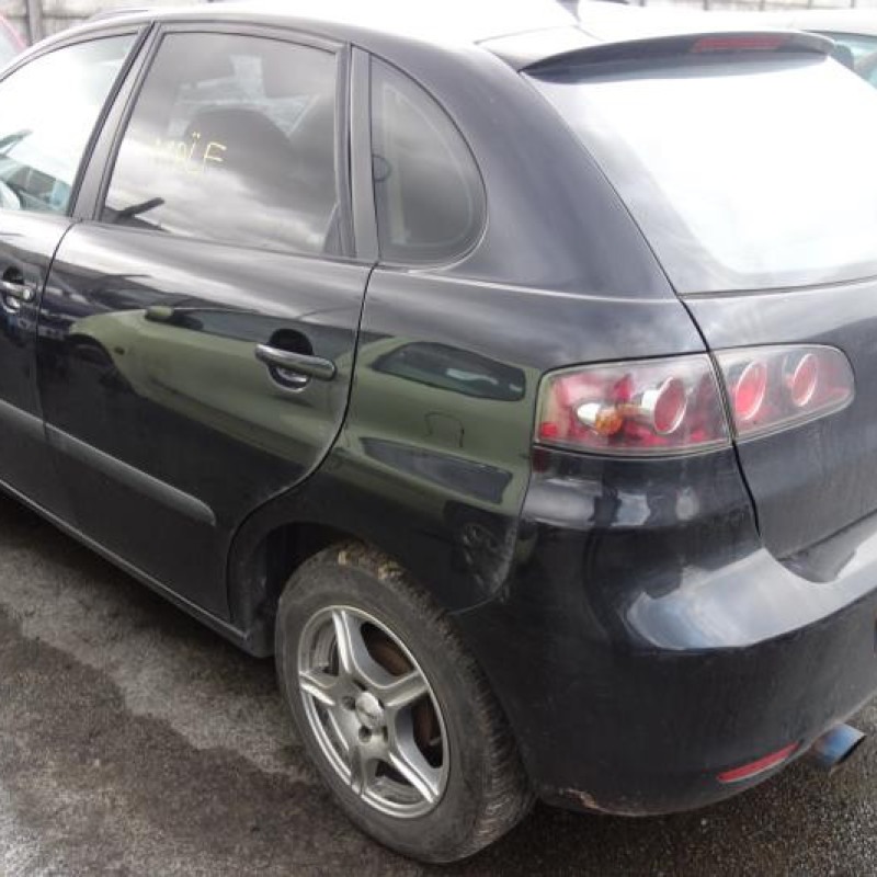 Vitre arriere droit SEAT IBIZA 3 Photo n°4