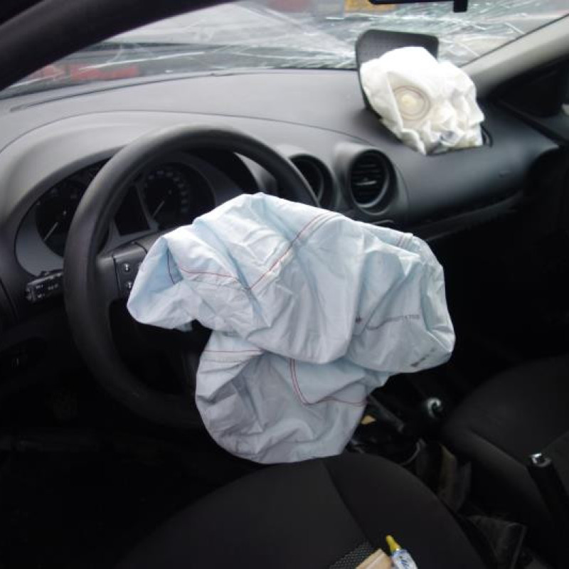 Vitre arriere droit SEAT IBIZA 3 Photo n°5