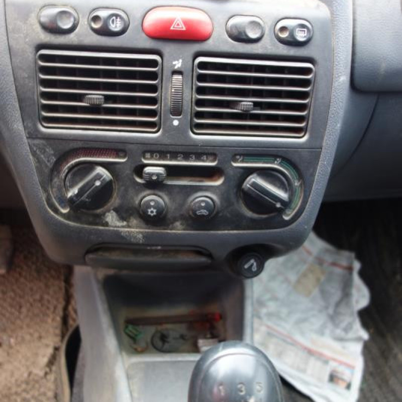 Leve vitre mecanique arriere droit FIAT PALIO Photo n°9