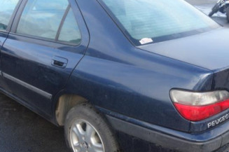 Vitre arriere droit PEUGEOT 406