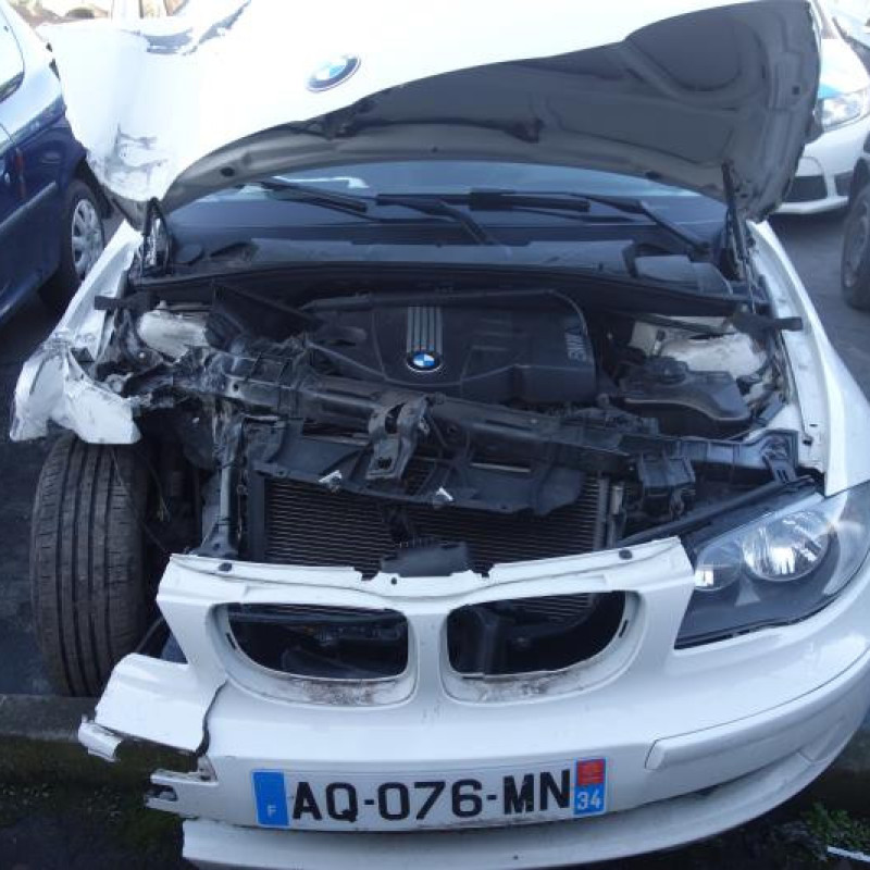 Fermeture de capot BMW SERIE 1 E81 Photo n°5