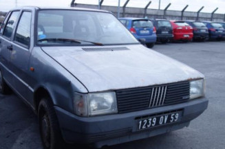 Vitre avant droit FIAT UNO