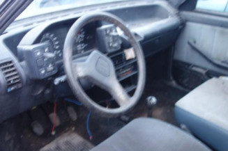 Vitre avant droit FIAT UNO