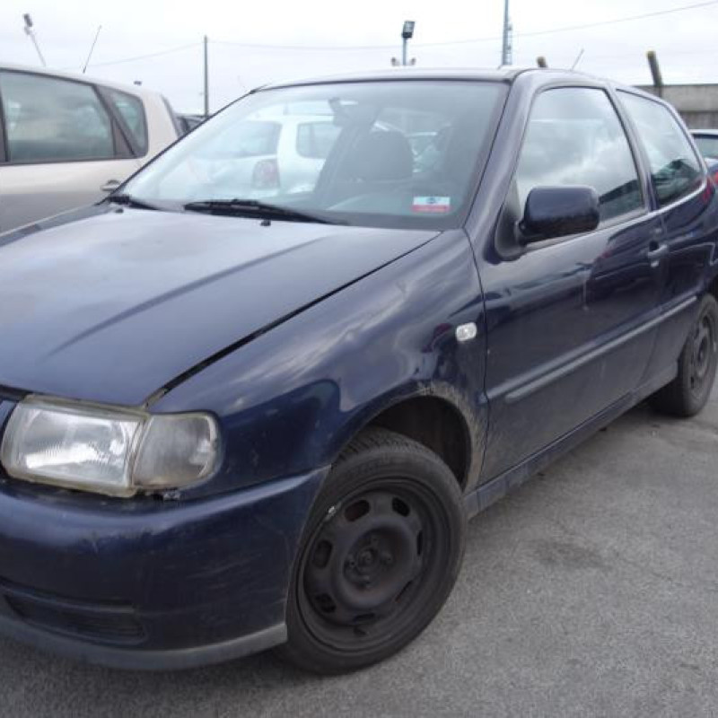 Bouchon de carburant VOLKSWAGEN POLO 3 Photo n°4