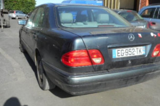 Vitre arriere gauche MERCEDES CLASSE E