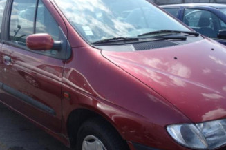 Aile avant droit RENAULT SCENIC 1