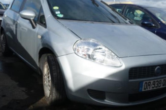 Pare choc arriere FIAT GRANDE PUNTO