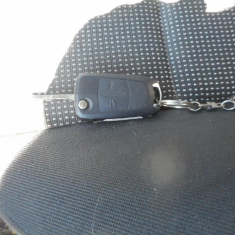 Ceinture avant droit OPEL ASTRA H Photo n°12