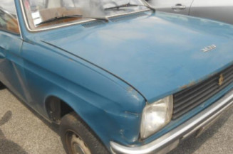 Custode arriere gauche (porte) PEUGEOT 104