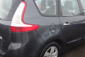 Poignee porte avant droit RENAULT GRAND SCENIC 3