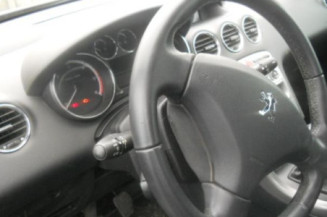 Pompe de direction PEUGEOT 308 1