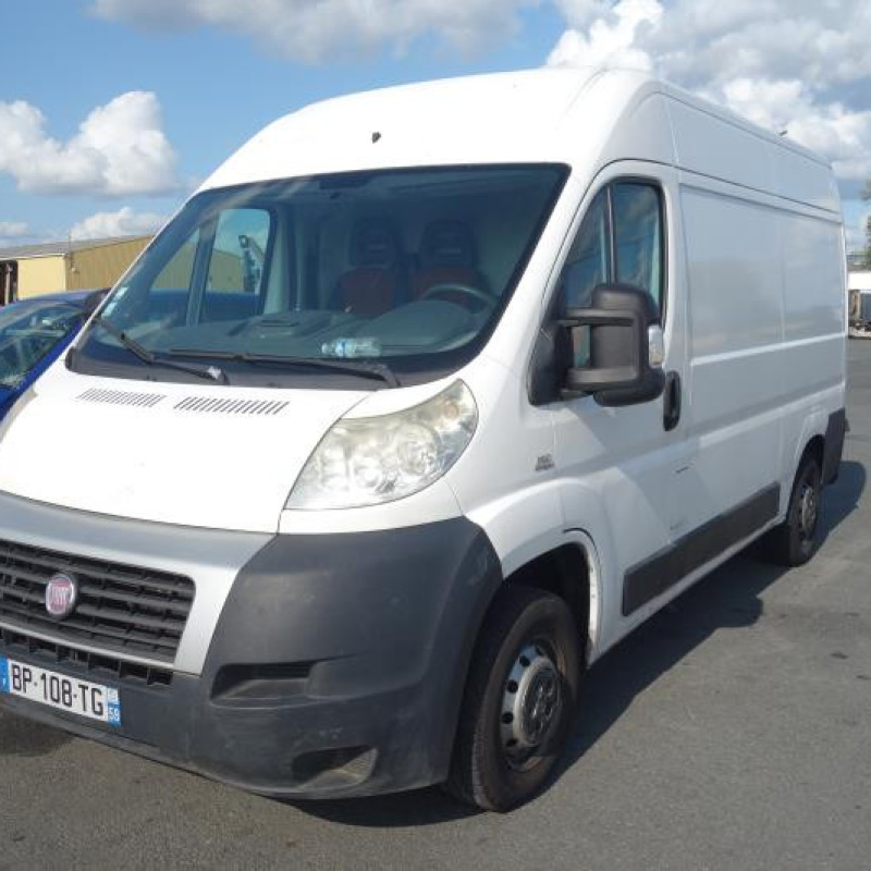 Poignee porte avant droit FIAT DUCATO 3 Photo n°4