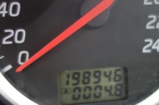 Bouchon de carburant NISSAN PRIMERA 4