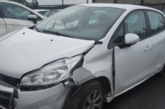 Leve vitre mecanique arriere droit PEUGEOT 208 1