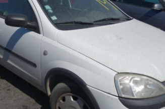 Pare choc arriere OPEL CORSA C