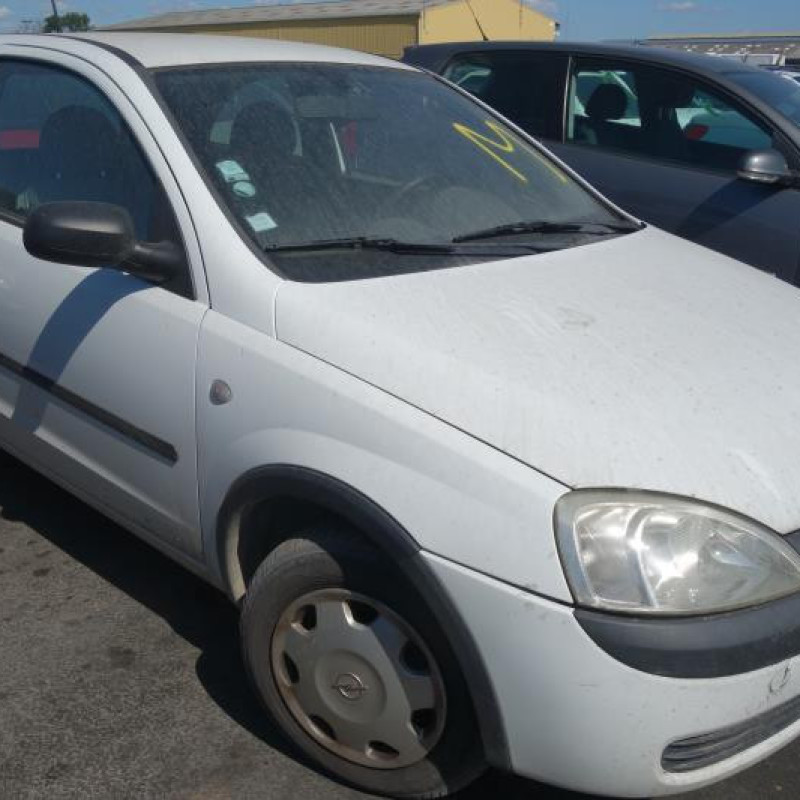 Pare choc arriere OPEL CORSA C Photo n°4