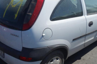 Pare choc arriere OPEL CORSA C