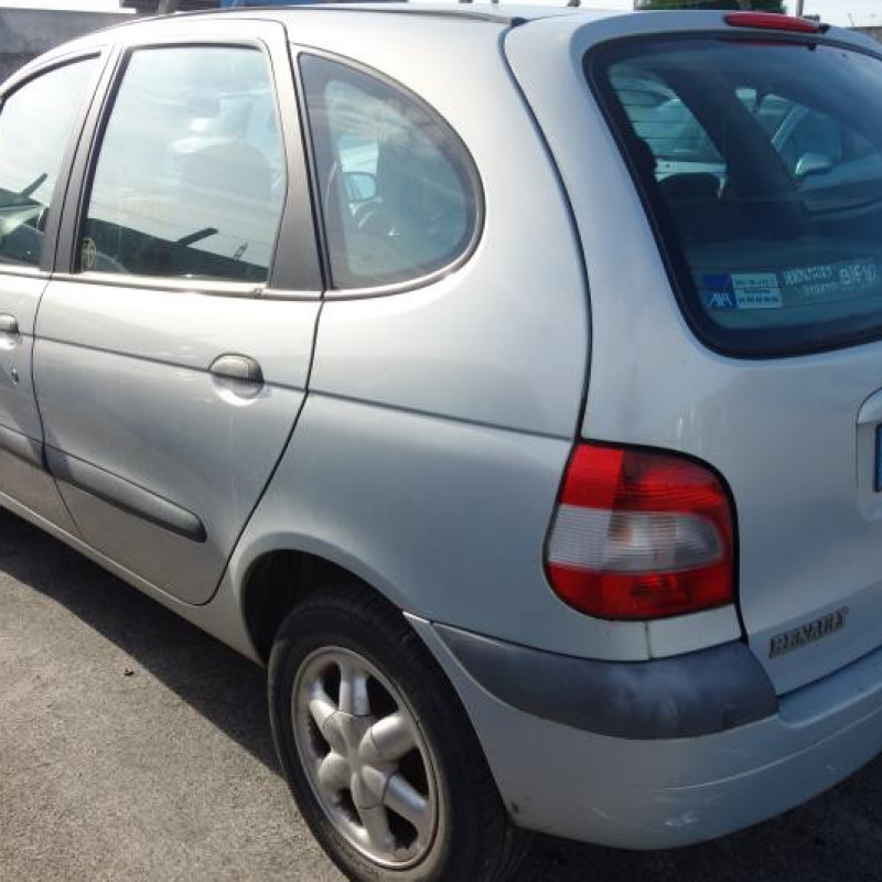 Plage arriere RENAULT SCENIC 1 Photo n°5