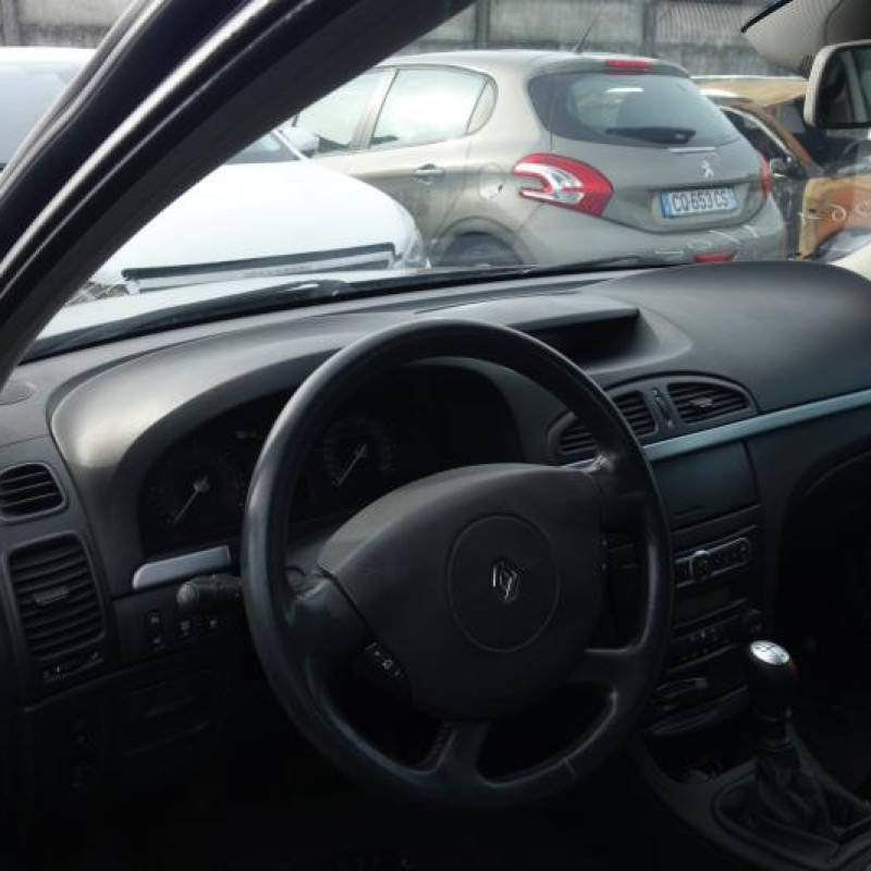 Pretensionneur de ceinture arriere droit RENAULT LAGUNA 2 Photo n°8