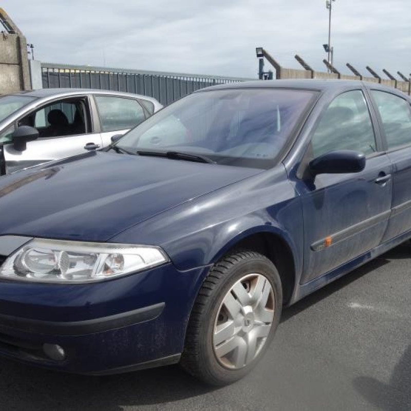 Pompe à carburant RENAULT LAGUNA 2 Photo n°2