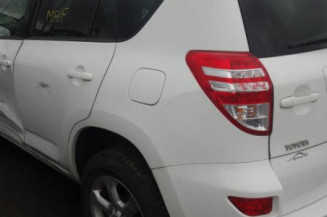 Poignee porte avant gauche TOYOTA RAV4 3