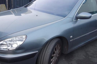 Pare choc arriere PEUGEOT 607