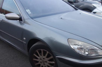 Pare choc arriere PEUGEOT 607