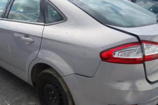 Poignee porte arriere droit FORD MONDEO 3