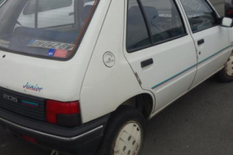 Leve vitre mecanique arriere droit PEUGEOT 205