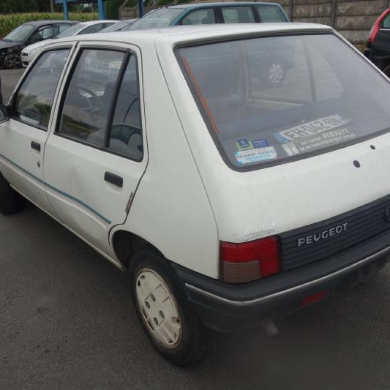 Leve vitre mecanique arriere droit PEUGEOT 205 Photo n°5