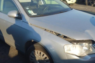 Renfort pare choc avant (traverse) VOLKSWAGEN PASSAT 5