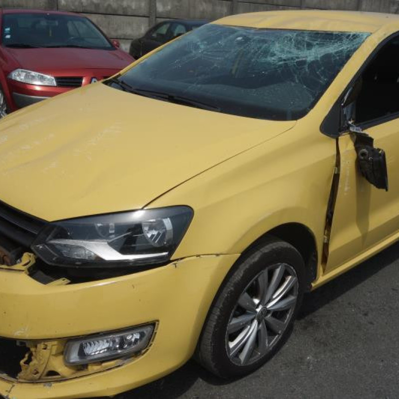 Leve vitre electrique arriere gauche VOLKSWAGEN POLO 5 Photo n°3