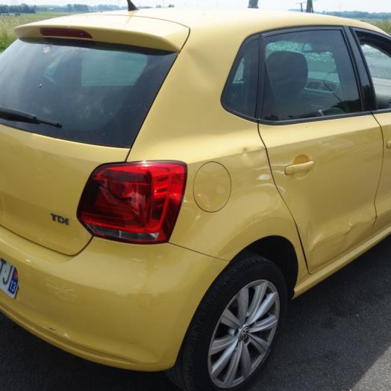 Leve vitre electrique arriere gauche VOLKSWAGEN POLO 5 Photo n°5