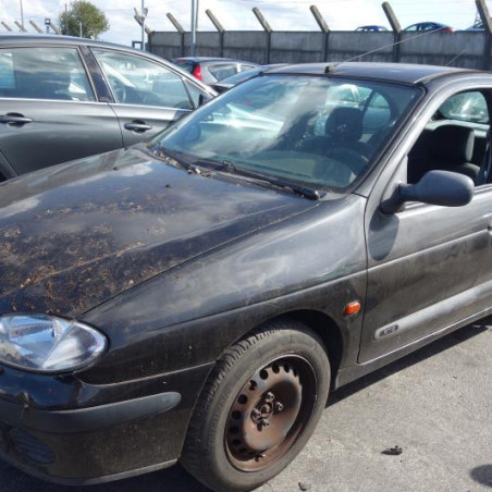 Leve vitre mecanique arriere gauche RENAULT MEGANE 1